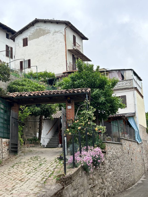 casale in vendita a Murisengo in zona Case Battia
