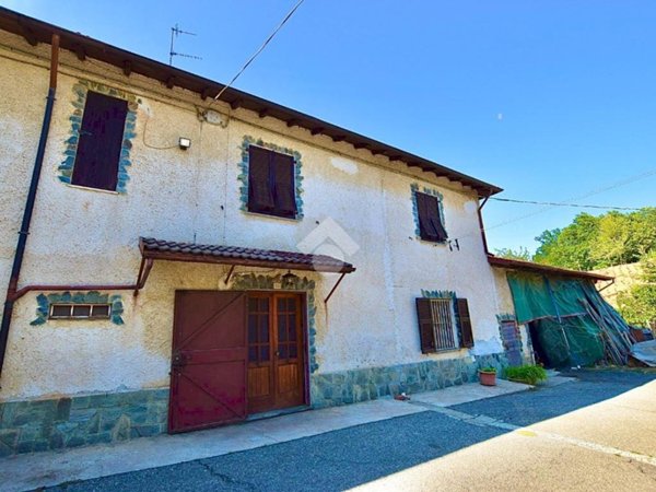 casa semindipendente in vendita a Novi Ligure
