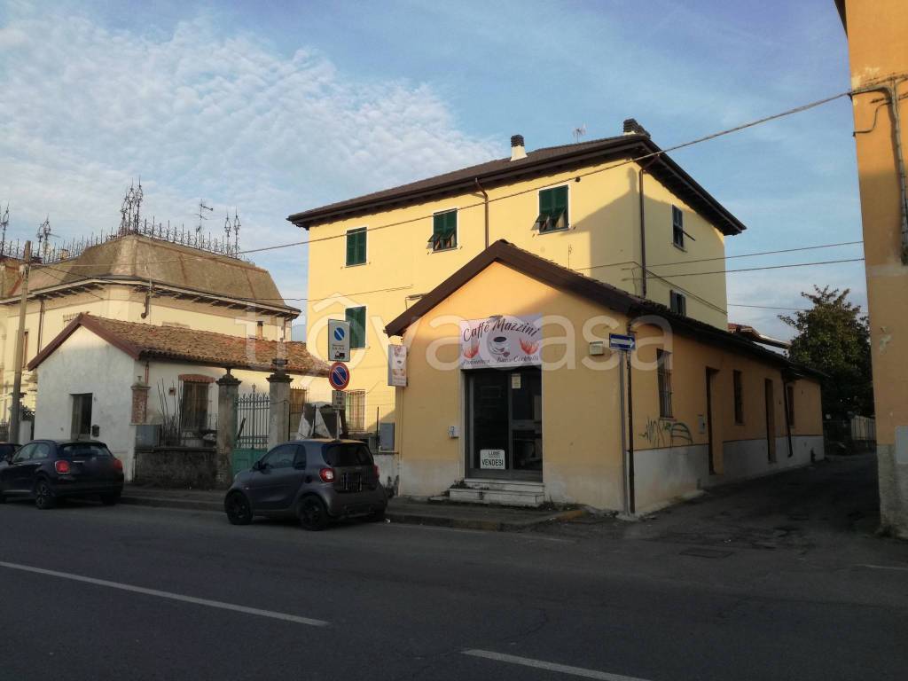 negozio in vendita a Novi Ligure