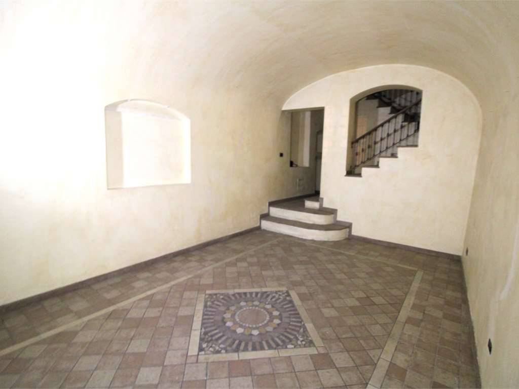 casa indipendente in vendita a Novi Ligure