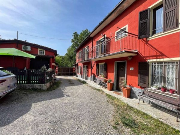 casa indipendente in vendita a Novi Ligure