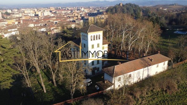 casa indipendente in vendita a Novi Ligure