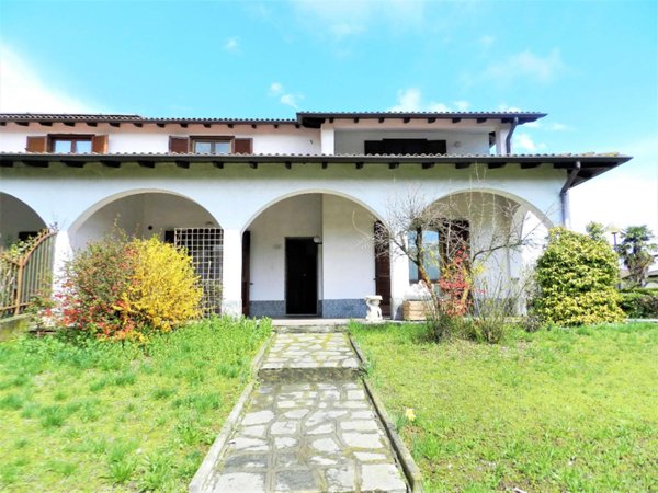 casa indipendente in vendita a Novi Ligure