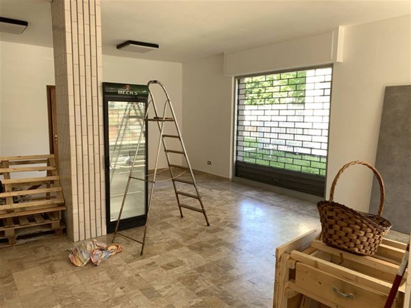 negozio in vendita a Novi Ligure