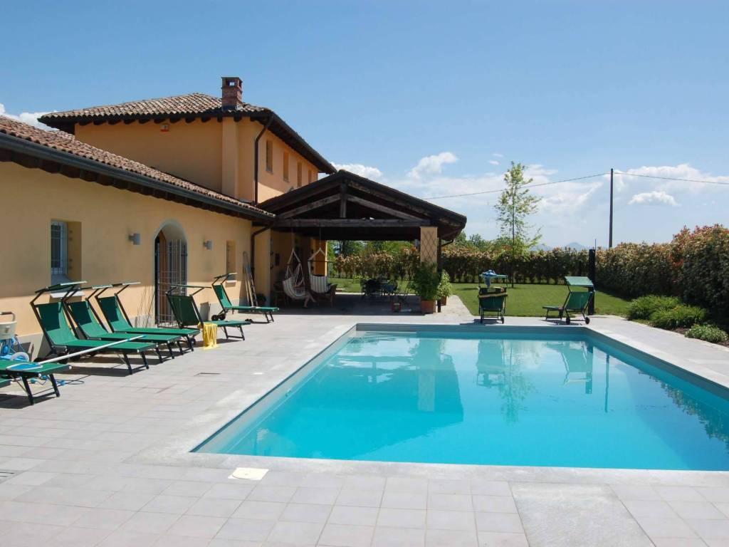 casa indipendente in vendita a Novi Ligure