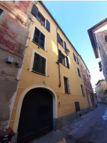locale di sgombero in vendita a Novi Ligure