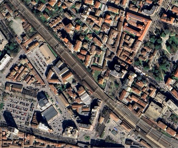 locale di sgombero in vendita a Novi Ligure