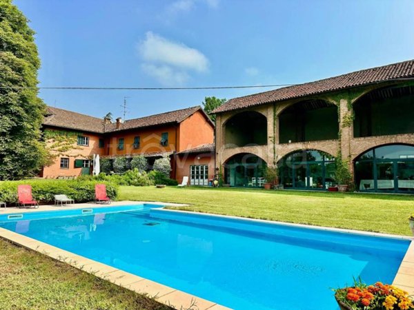 casa indipendente in vendita a Novi Ligure
