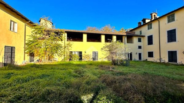 negozio in vendita a Novi Ligure