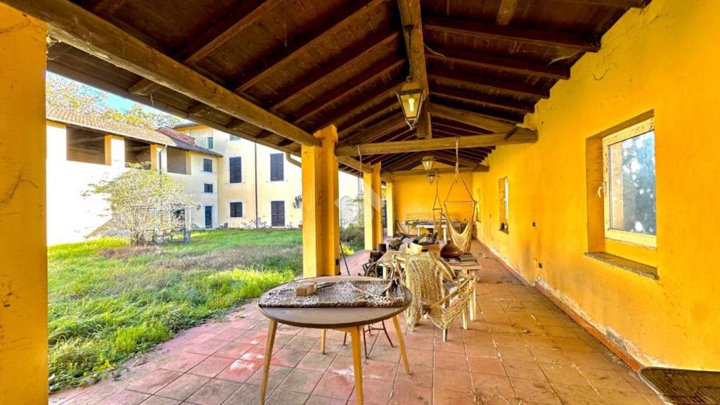 negozio in vendita a Novi Ligure