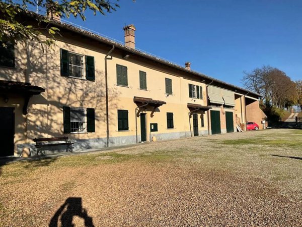casa indipendente in vendita a Novi Ligure