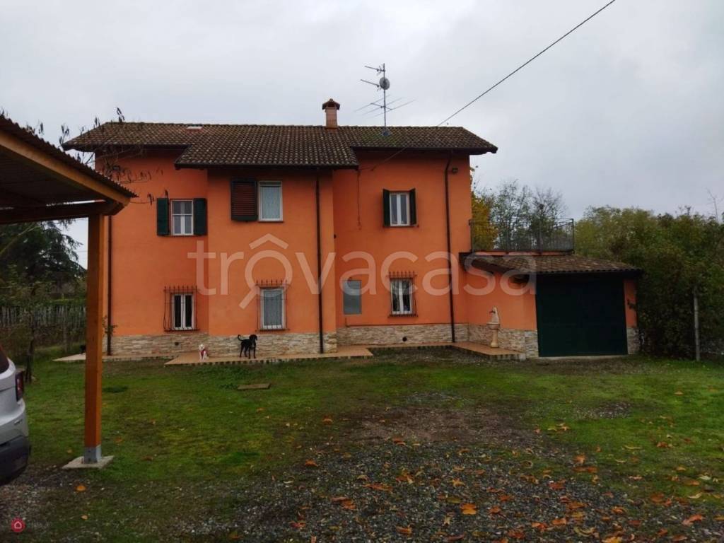 casa indipendente in vendita a Novi Ligure
