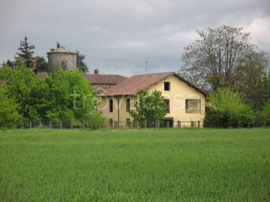 casa indipendente in vendita a Novi Ligure