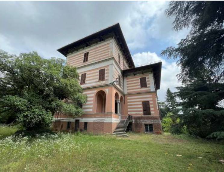 casa indipendente in vendita a Novi Ligure