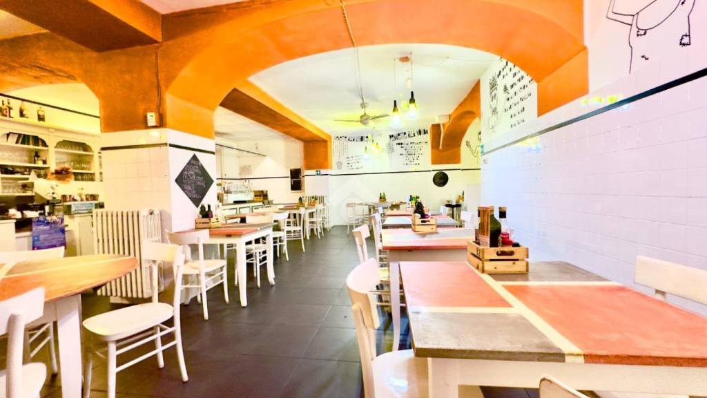 negozio in vendita a Novi Ligure