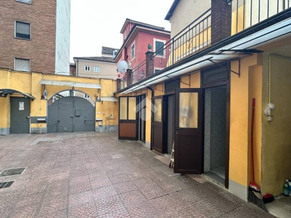 negozio in vendita a Novi Ligure