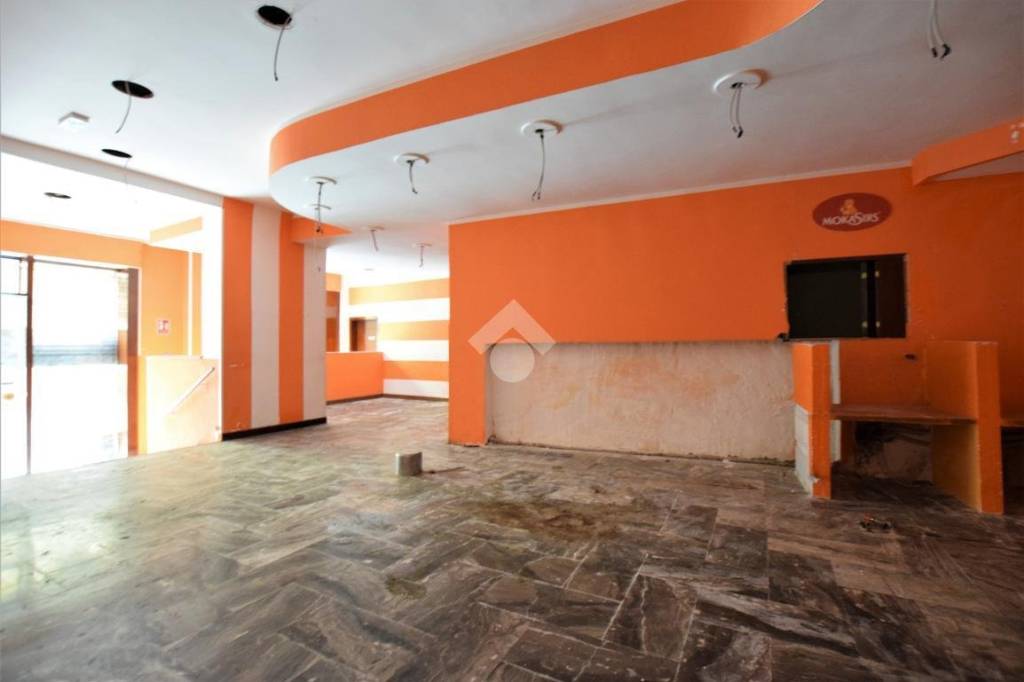 negozio in vendita a Novi Ligure