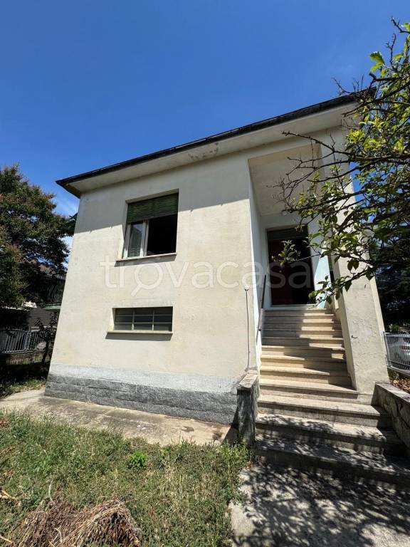 casa indipendente in vendita a Novi Ligure