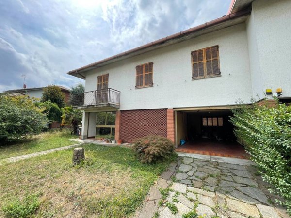 casa indipendente in vendita a Novi Ligure