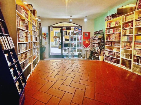 negozio in vendita a Novi Ligure