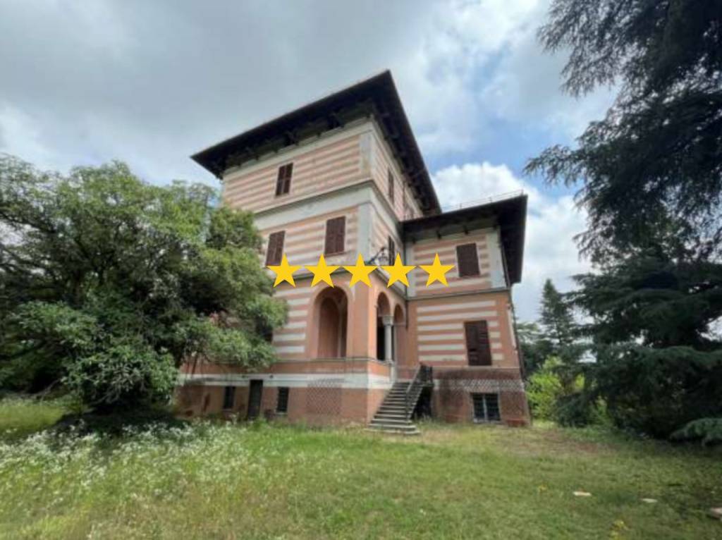 casa indipendente in vendita a Novi Ligure