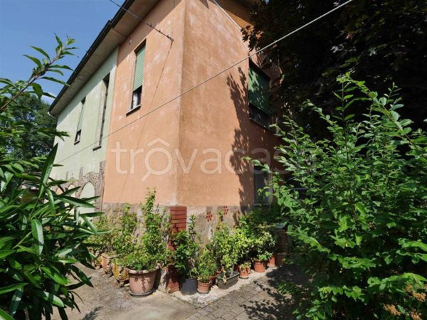 casa indipendente in vendita a Novi Ligure