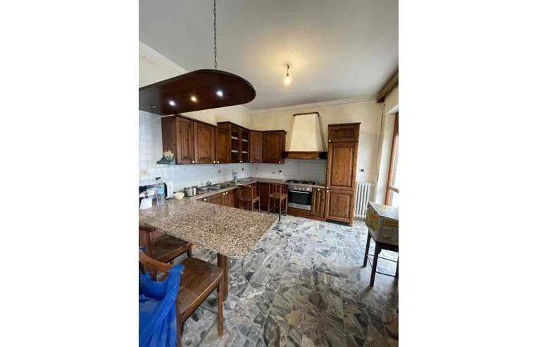 casa indipendente in vendita a Novi Ligure