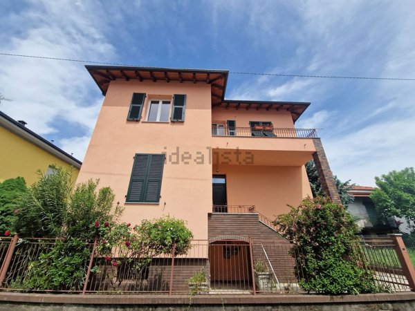 casa indipendente in vendita a Novi Ligure