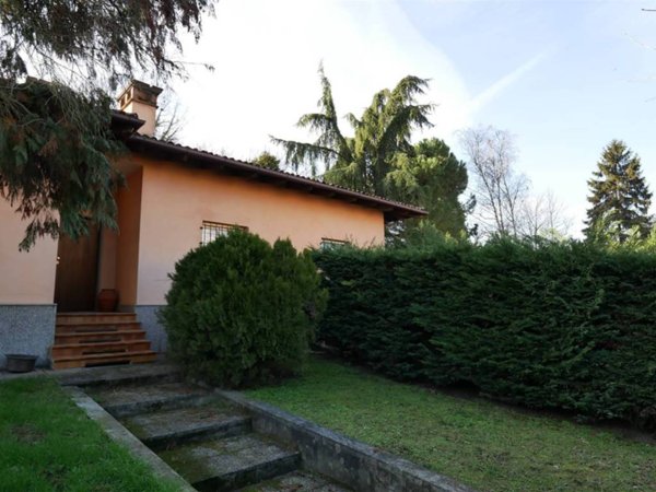 casa indipendente in vendita a Novi Ligure