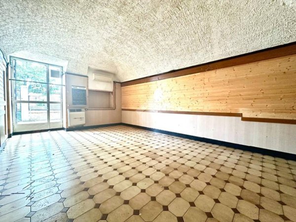 negozio in vendita a Novi Ligure