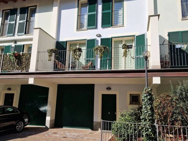 casa indipendente in vendita a Novi Ligure