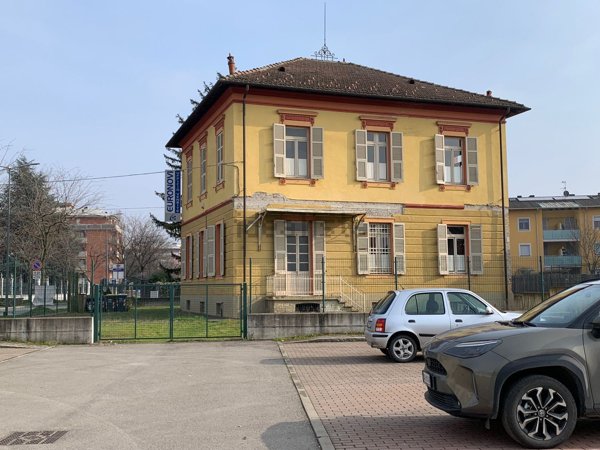 casa indipendente in vendita a Novi Ligure