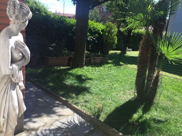 casa indipendente in vendita a Novi Ligure