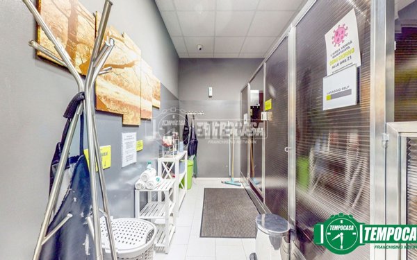 locale commerciale in vendita a Novi Ligure