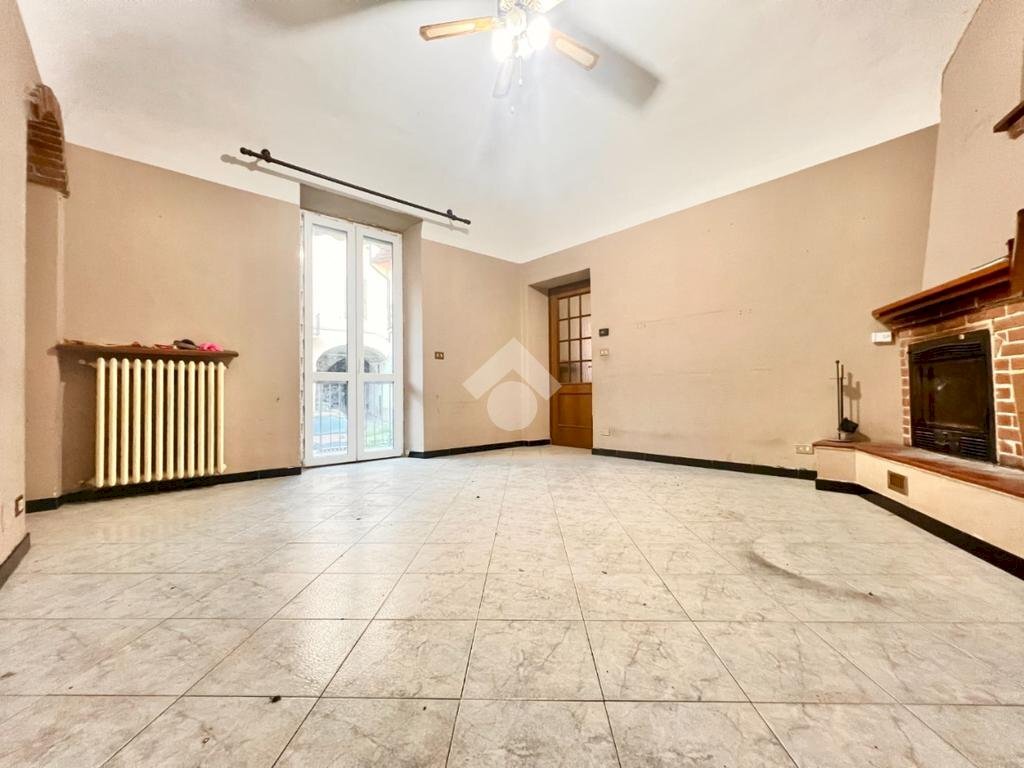 casa semindipendente in vendita a Novi Ligure