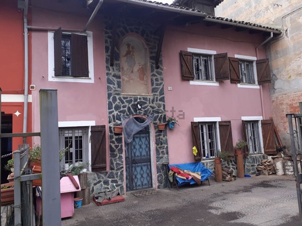 casa semindipendente in vendita a Novi Ligure