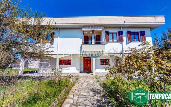 casa indipendente in vendita a Novi Ligure