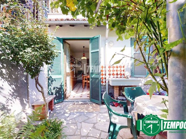 casa indipendente in vendita a Novi Ligure