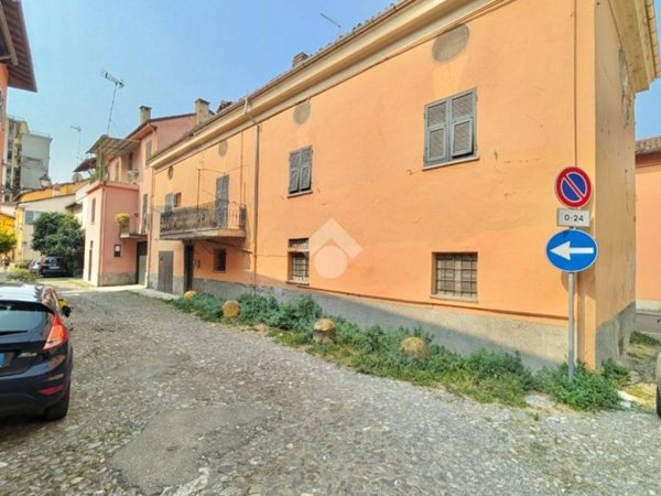 casa indipendente in vendita a Novi Ligure