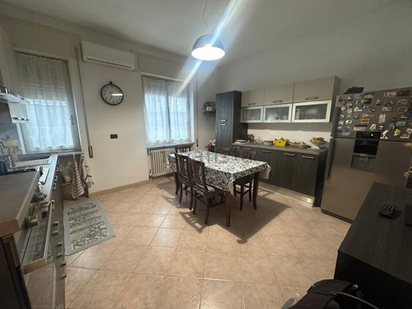 casa indipendente in vendita a Novi Ligure