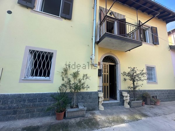 casa indipendente in vendita a Novi Ligure