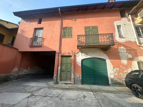 casa indipendente in vendita a Novi Ligure