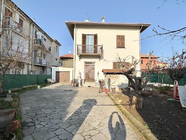 casa indipendente in vendita a Novi Ligure