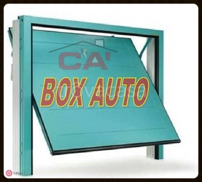 locale di sgombero in vendita a Novi Ligure