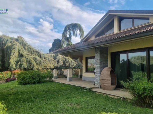 casa indipendente in vendita a Novi Ligure