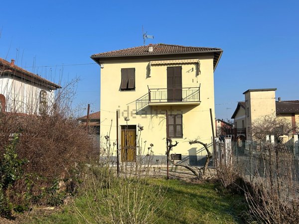 casa indipendente in vendita a Novi Ligure