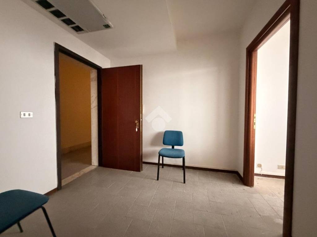 ufficio in vendita a Novi Ligure