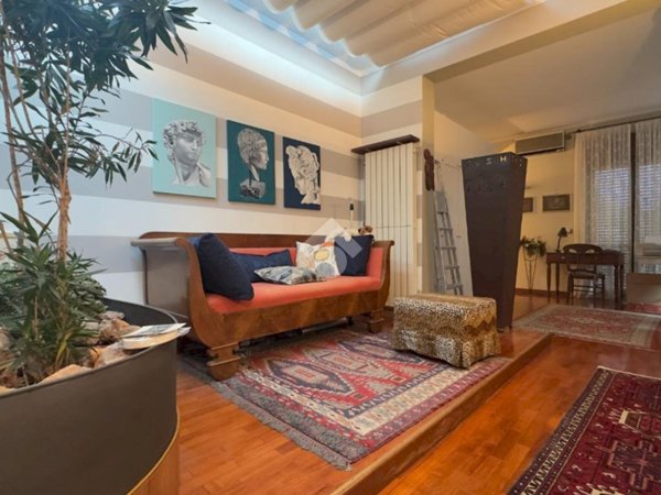 pentavano in vendita a Novi Ligure