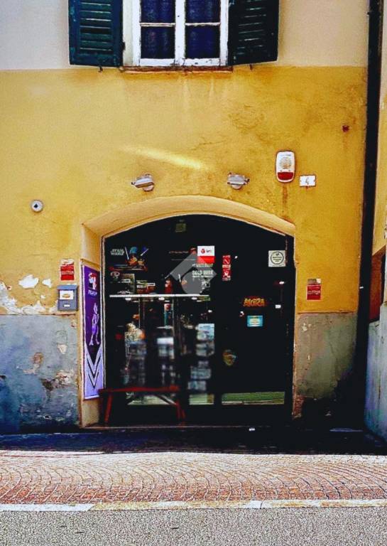 negozio in vendita a Novi Ligure