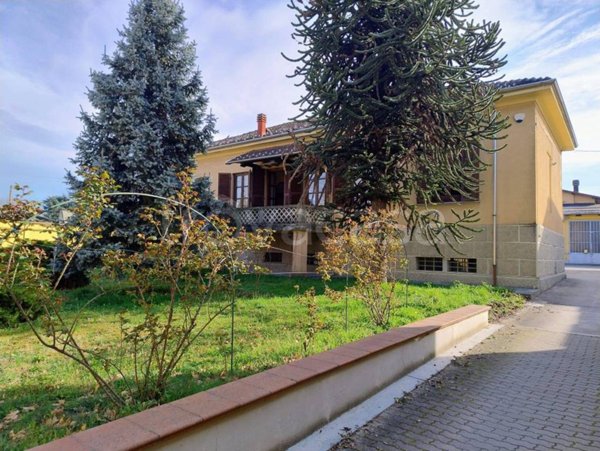 casa indipendente in vendita a Novi Ligure